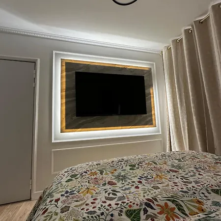 Appartement Neuf Cosy Et Lumineux Dans Moderne Clichy-sous-Bois
